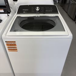 Whirlpool 5.2- 5.3 cu.ft. Top Load Washer in White with Removable Agitator