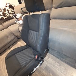 2020 Sxt Dodge Challenger Seat