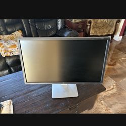 Sell 28” Monitor 