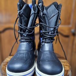 Snow Boots Size 5