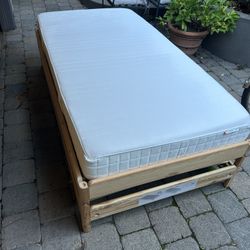 Pine Trundle Bed Frame With Mattress 