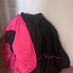 folkloric skirt