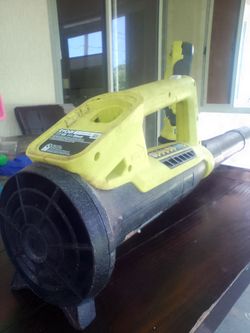 Ryobi blower