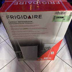 Frigidaire Compact Refrigerator 4.4 CU.FT 