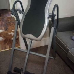 Elite Fitness Inversion table