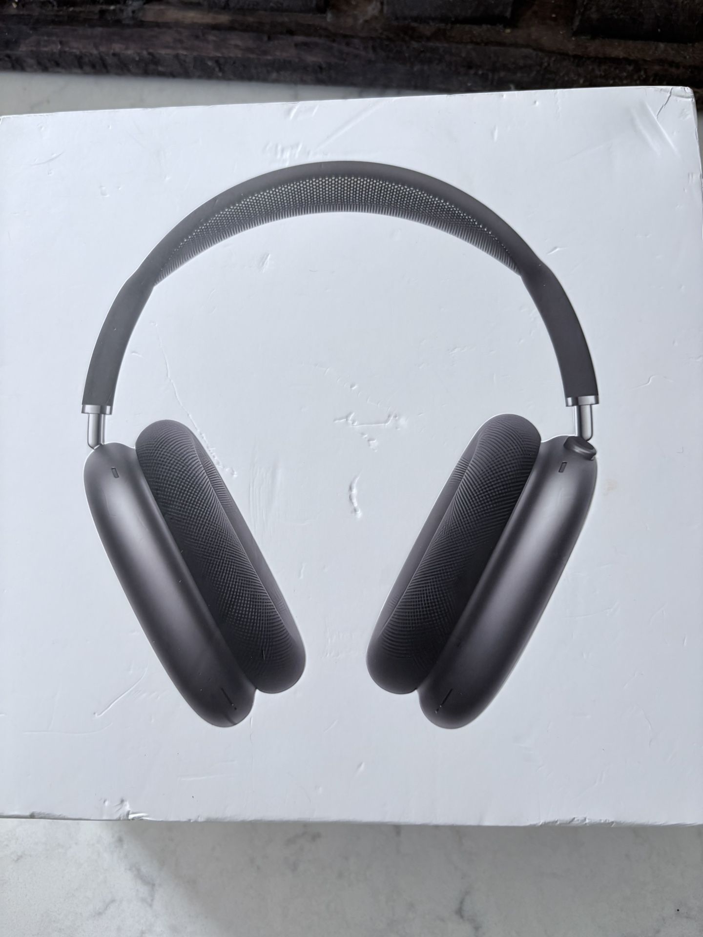 AirPod Pro Max