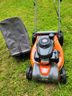 lawnmower Husqvarna with Grass Cather Rwd