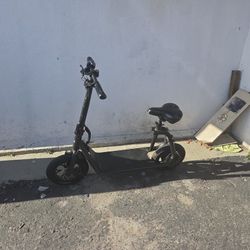 Phantom Gogo Commuter R1 TAKEING OFFERS