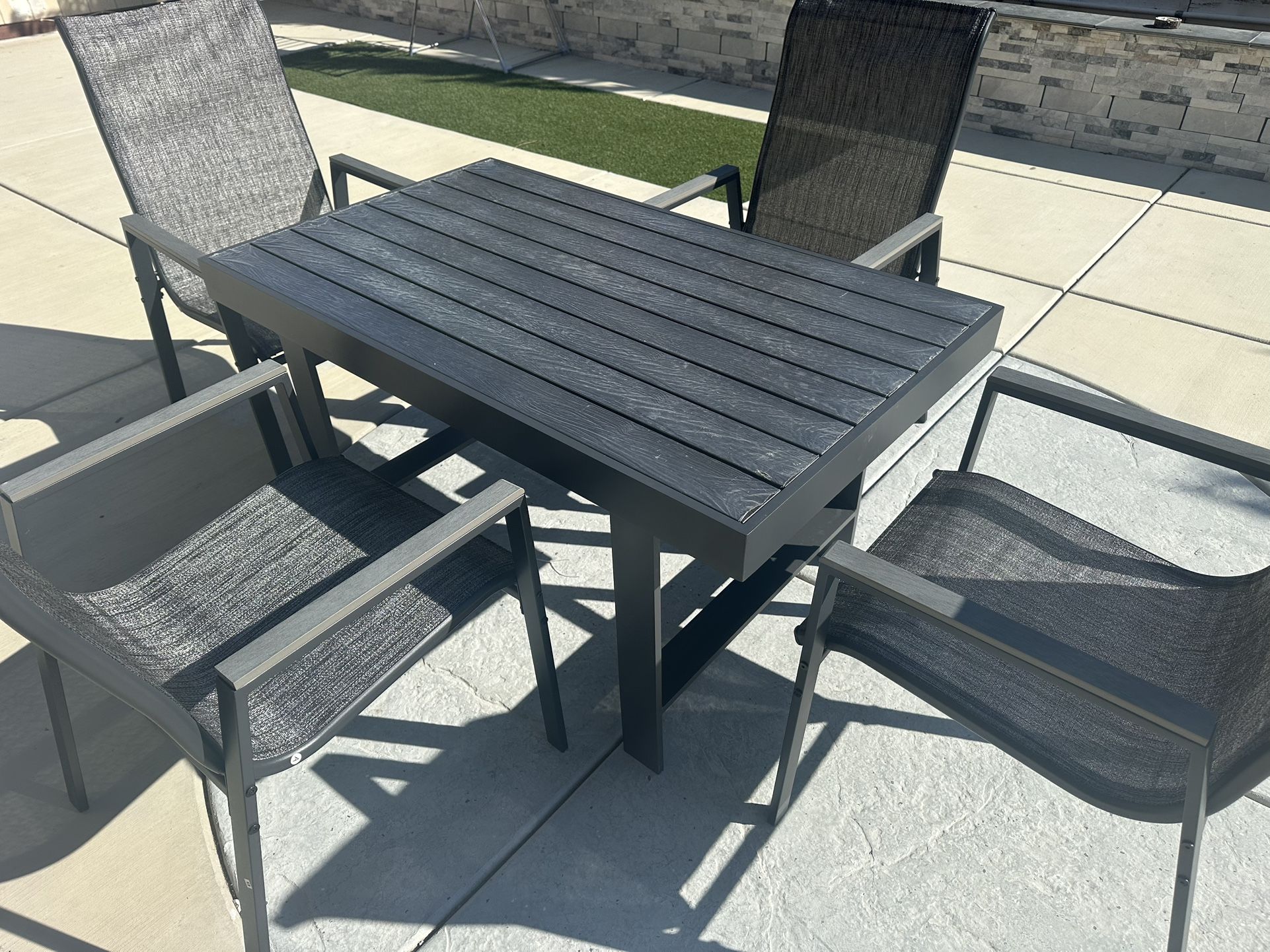 Brand New 5 Piece Aluminum Outdoor Patio Dining Set