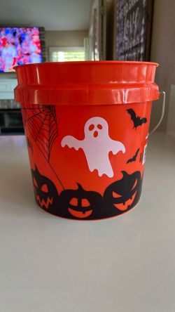 Home Depot Halloween Buckets