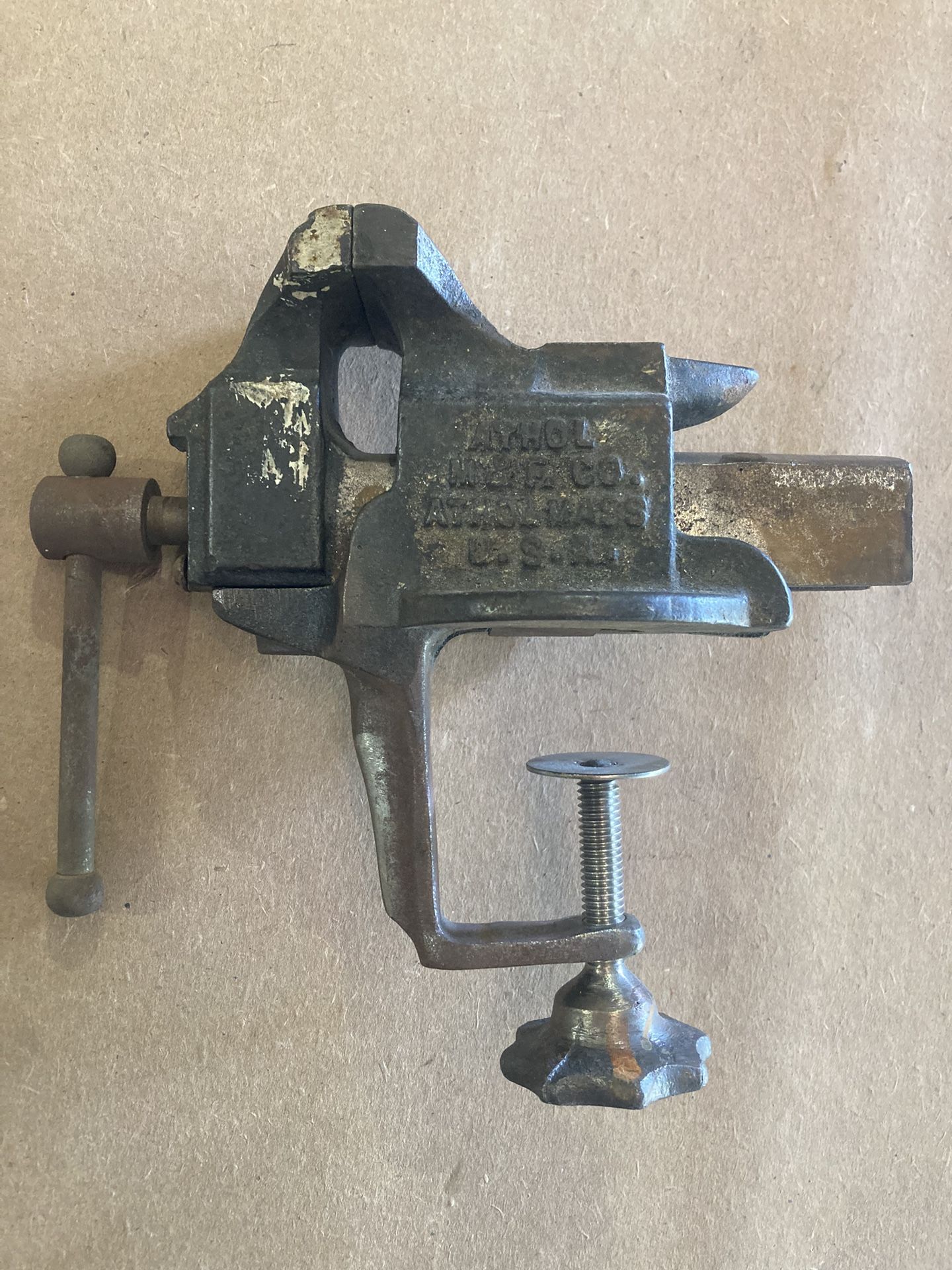 Athol Table Top Vise