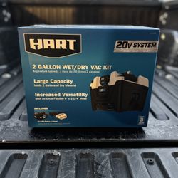 Brand New In Box Hart 2 Gallon Wet/Dry Vac kit