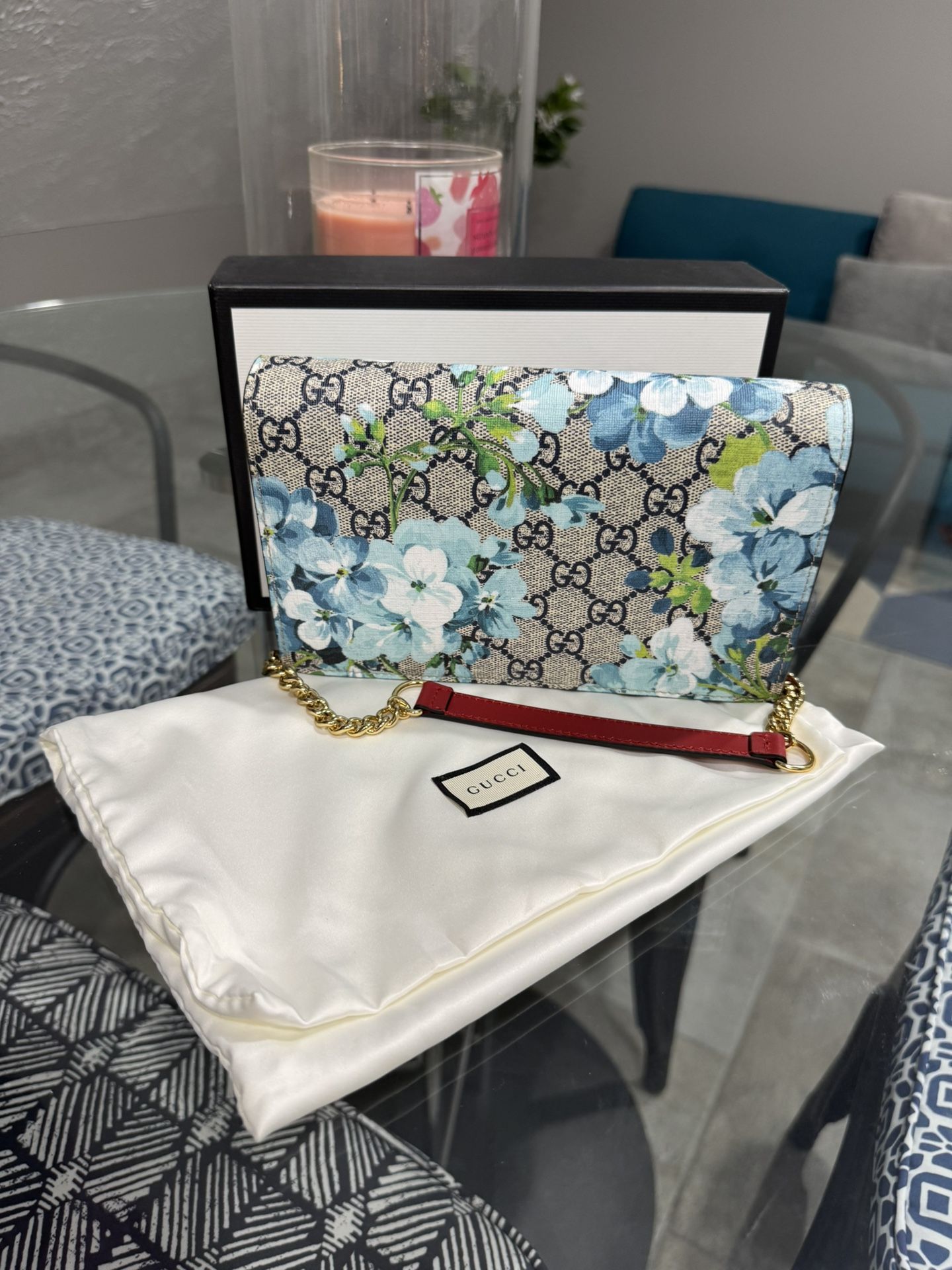 Designer Blooms Supreme Chain Wallet (Negotiable Price)