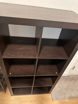 📚 8-cube Bookshelf – $20 (Moving Sale)