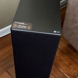 LG Soundbar and Wireless Subwoofer (Model SPP5B-W) w/remote control (located in Poway)
