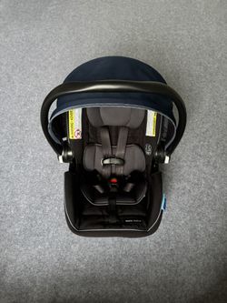 Graco SnugRide 35 Lite LX Infant Car Seat With Base