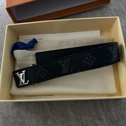 Lv Slim Bracelet
