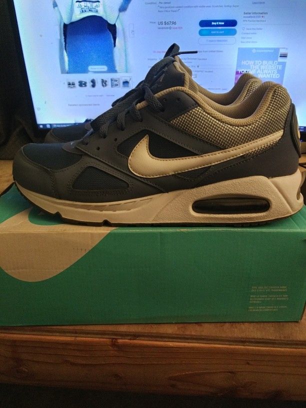 New Nike Air Max