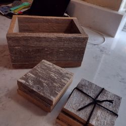 Barnyard Home Decor Includes 8 Coasters.  All Handmade.  Great Xmas  Idea.  Cash Porch Pickup Redmond.