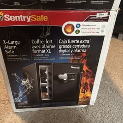 SentrySafe  X-Large Alarm Safe With Battery Auxiliary Override