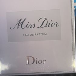 Miss Dior Perfume 