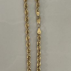 14k Gold  Bracelet (rope) 
