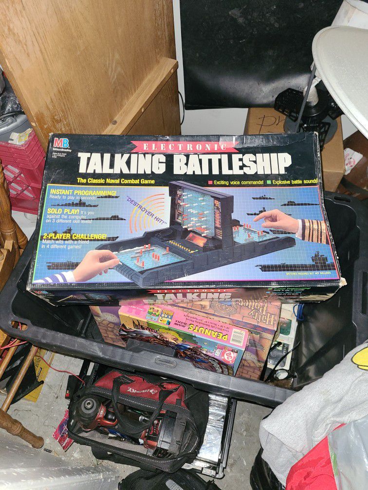 Talking BATTLESHIP Board game.  Original  Milton-Bradley . Works like New With BOXING