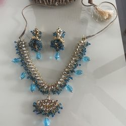 Silver Neckless And Earring Set New 