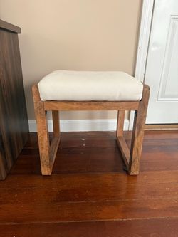 Ottoman/Stool