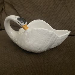 Vintage swan candy dish planter