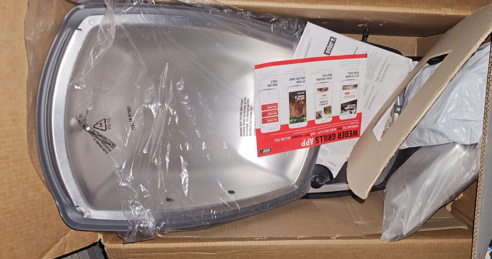 Weber Q series 2400, Brand NEW