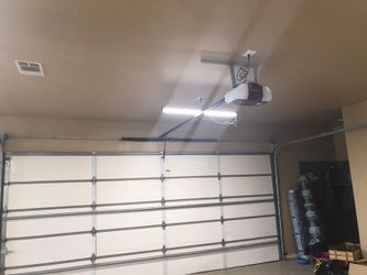 Garage door motor