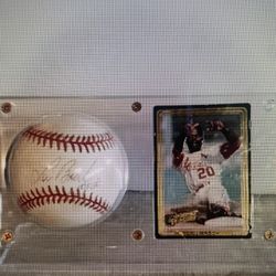 Lou Brock Signed Baseball With Stats Cards