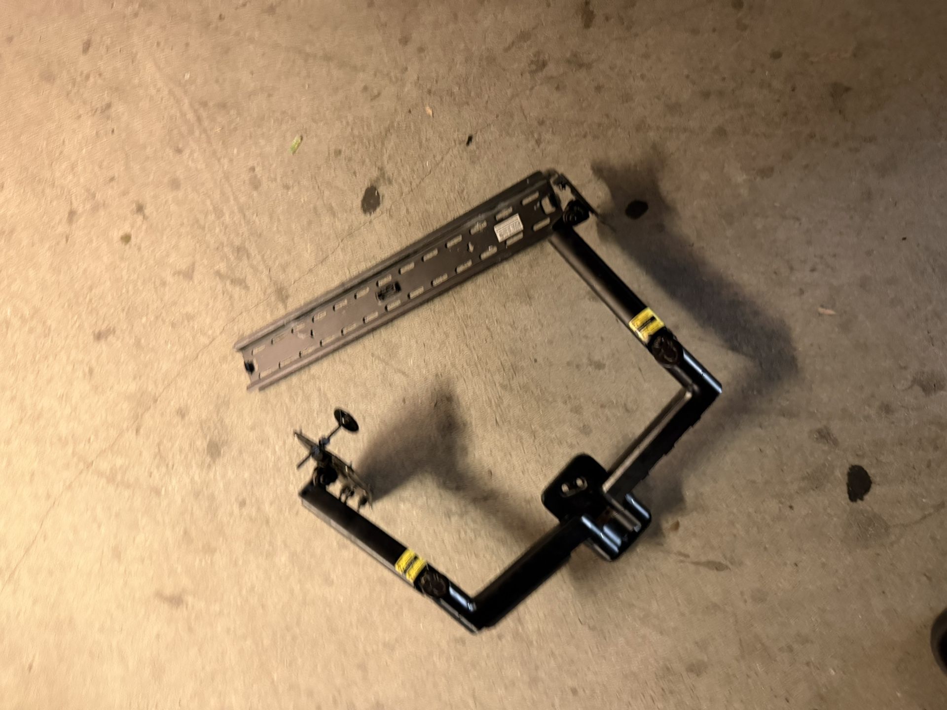 Computer Monitor Wall Mount Bracket