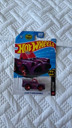 Hot Wheels 2026 Purple Tooned Classic TV Series Batmobile 144/250 Batman 4/5