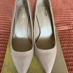 Mix No 6 Brand 4” Taupe Heels 