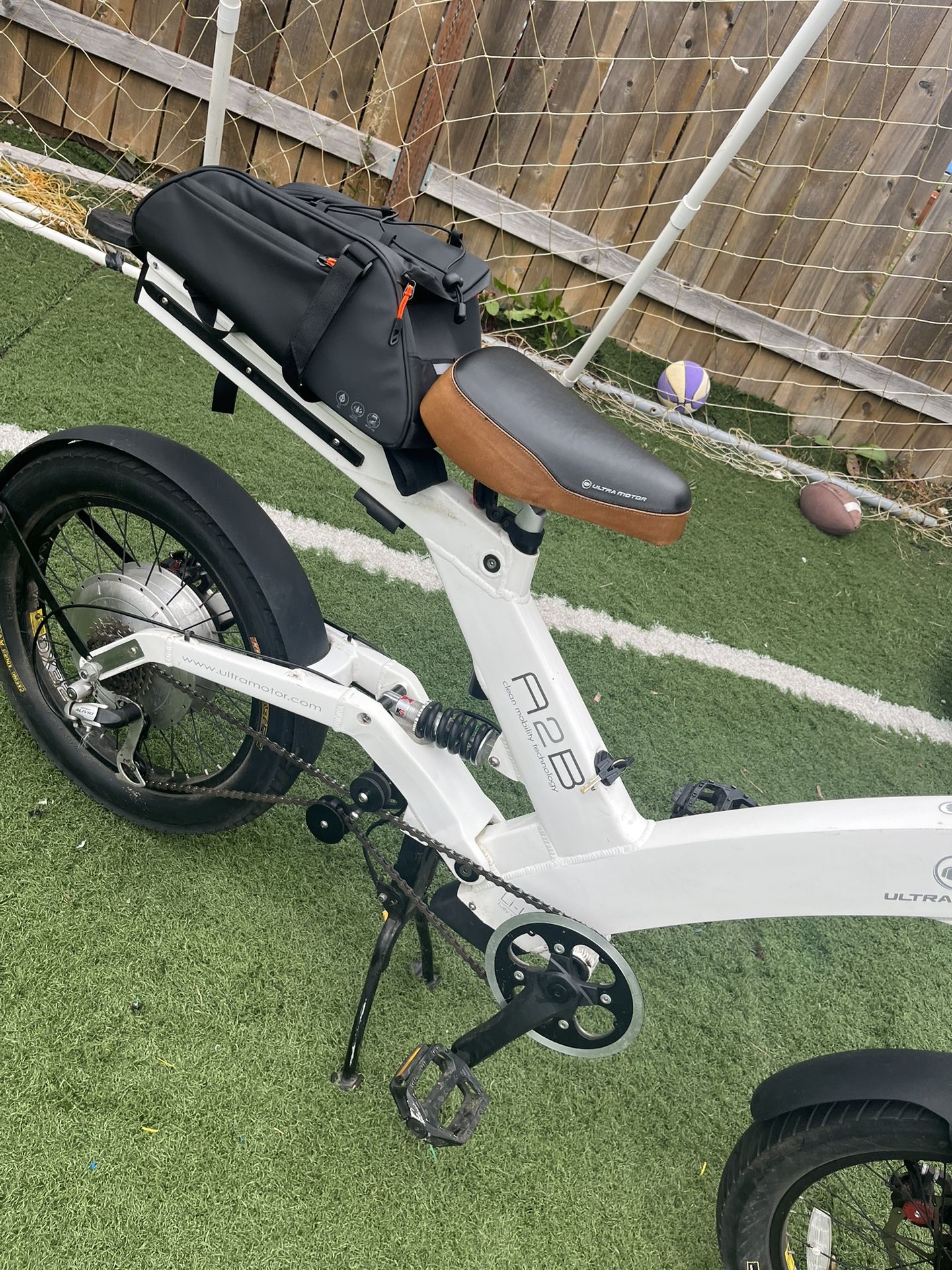 E Bike A2 B Ultra Motor