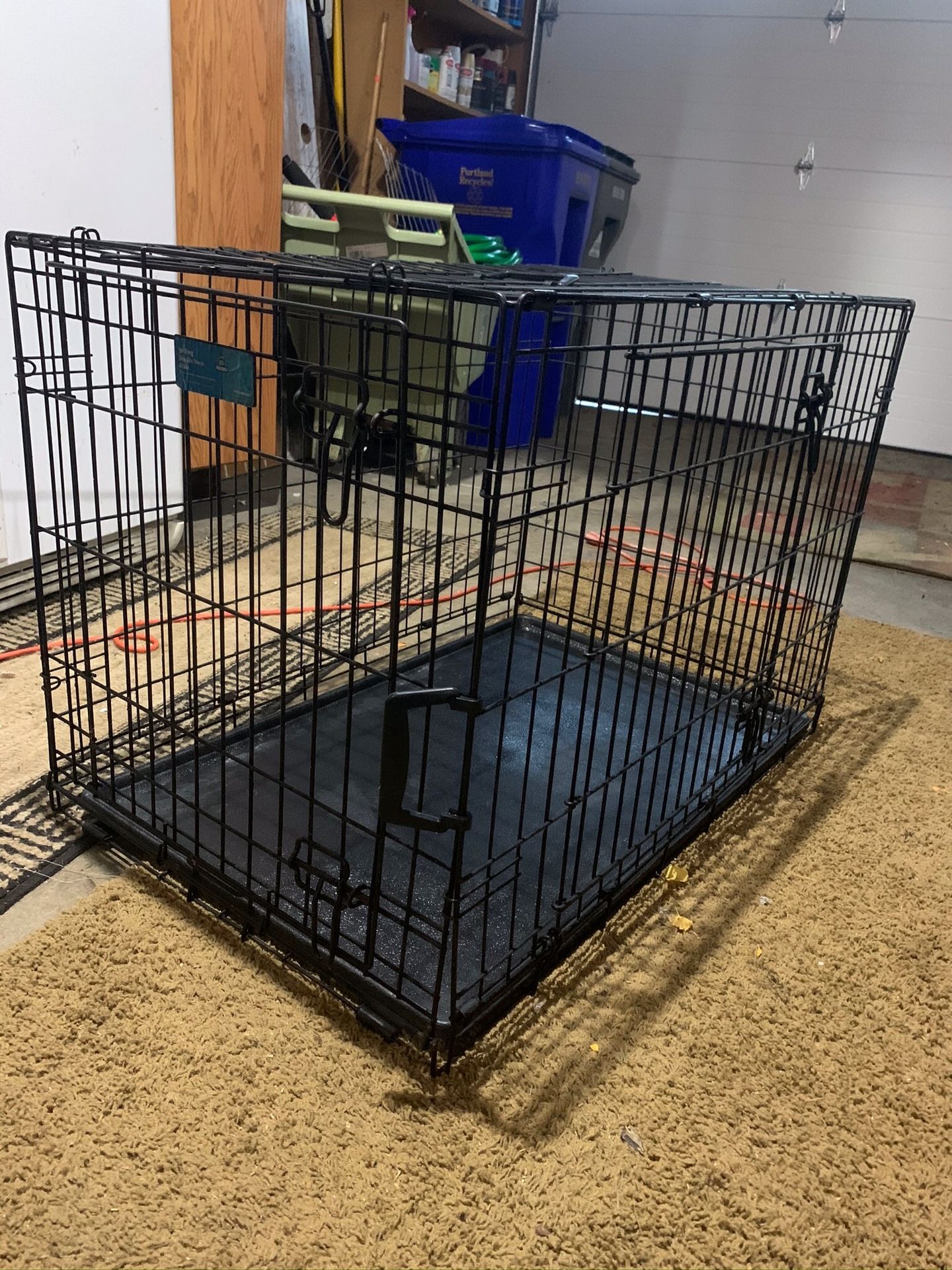 Dog crate