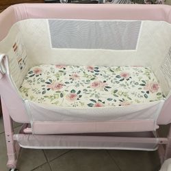 Baby Girl Bassinet 