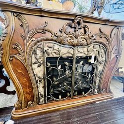 AICO By Michael Amini PALAIS ROYALE Fireplace