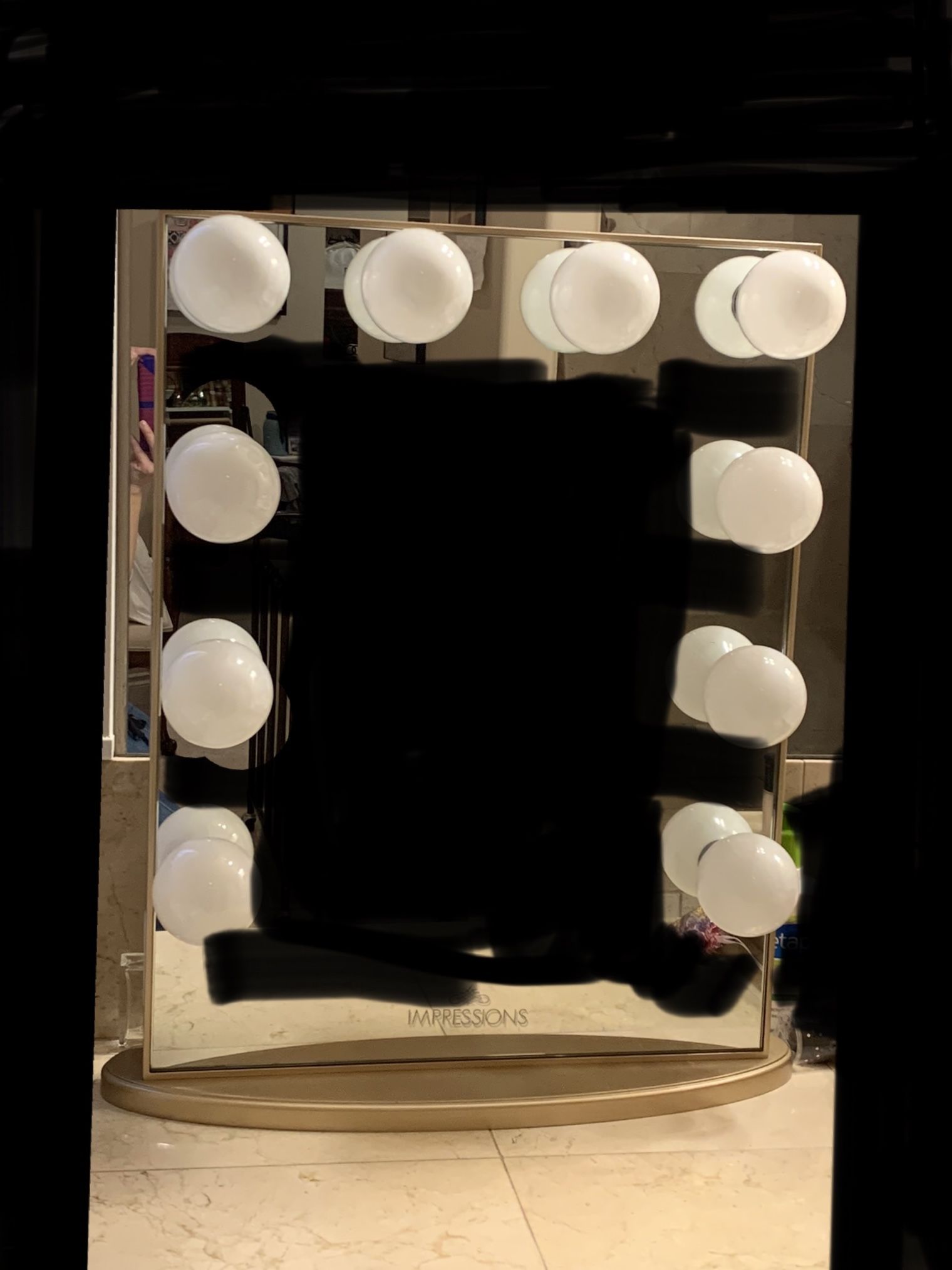 Impression Makeup Vanity Mirror