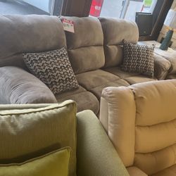 Recliner couch and recliner loveseat for $700