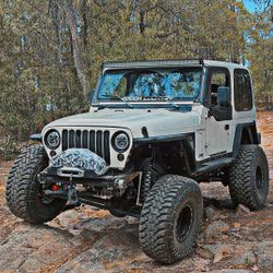 97 Jeep Wrangler 