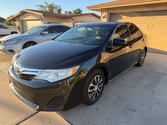 2014 Toyota Camry Hybrid