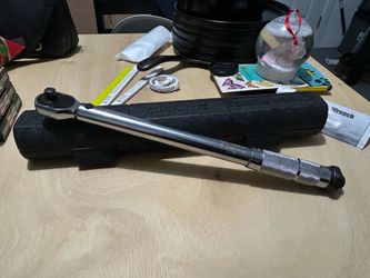 3/8 Pittsburgh Pro Click Type Torque Wrench
