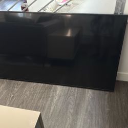 Samsung 65” TV un65RU7100F + mount