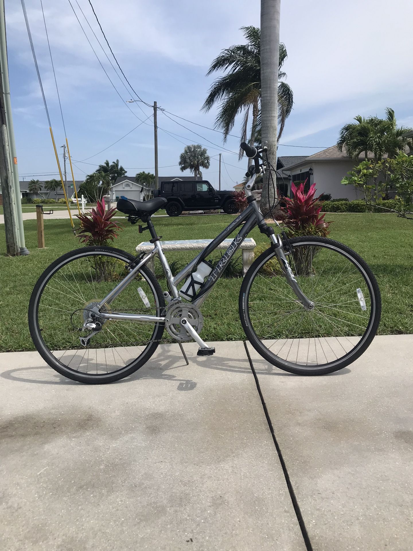 electric bicycle tire pumps Portable Air Pump Color:Midsummer Stripe 3 tires (700*25C) up OGIO Bandit 17 Laptop Venture-Ready-Pack-20L-Safari