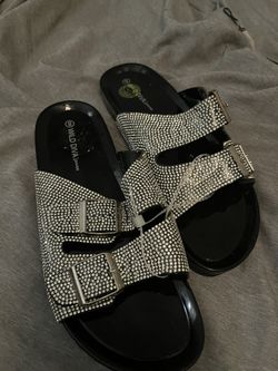 Diamond Cut Sandals