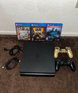PS4 Console Bundle – Like New / Used Once