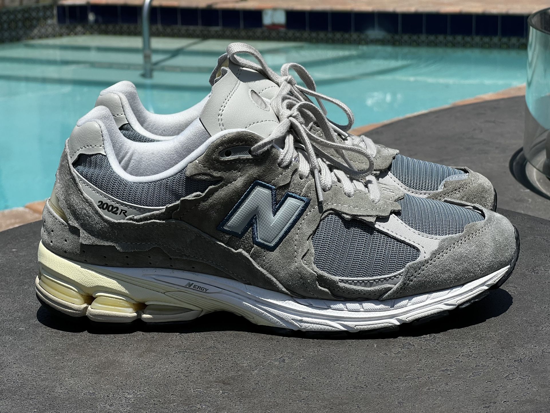 New Balance 2002R Protection Pack - Mirage Gray Size 11